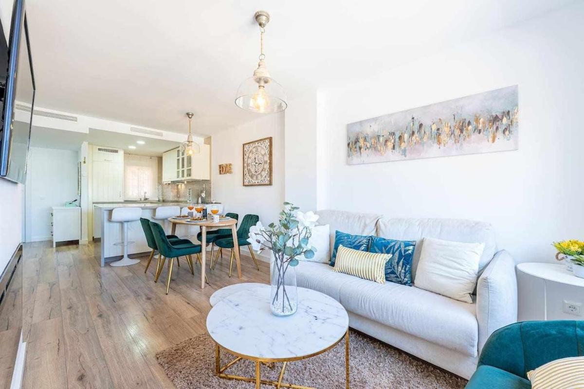 797 Holiday Rentals - Lujoso Apartamento En Arroyo Con Piscina Benalmadena Exterior photo